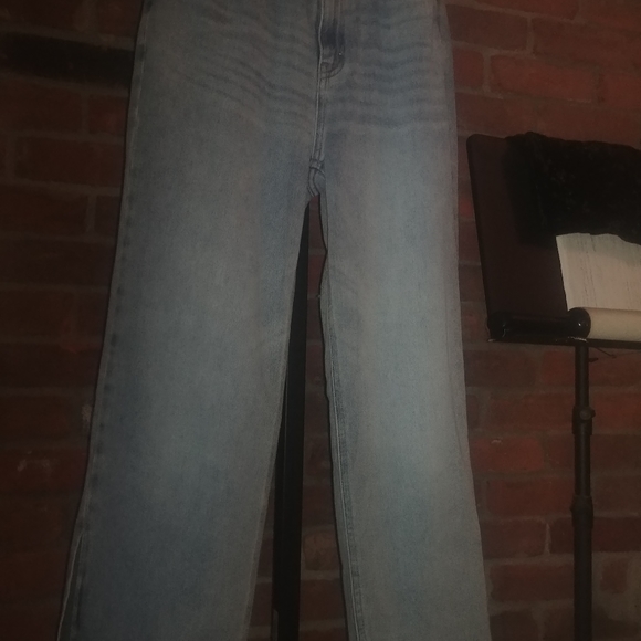 Jeans jeans n more jeans - Picture 4 of 13